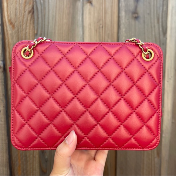 SOLD Chanel 20A Small Accordion Bag - Picture 2 of 10